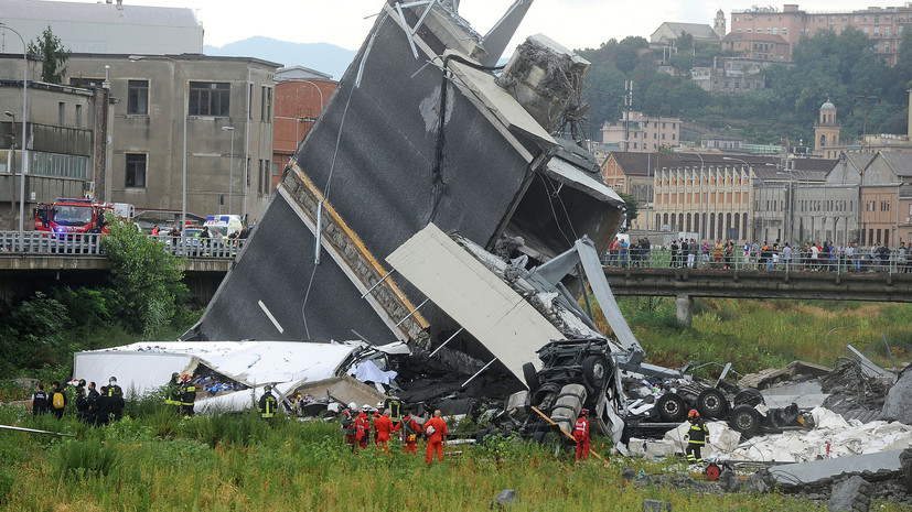 При обрушении моста в Генуе погибли 35 человек
