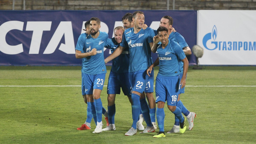 «Зенит» забил восемь мячей минскому «Динамо» и пробился в плей-офф квалификации Лиги Европы