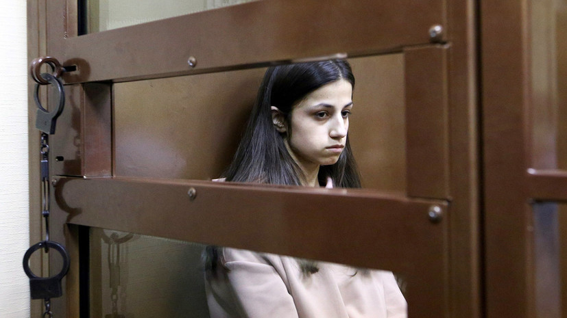 Суд не выпустил сестер Хачатурян из-под стражи
