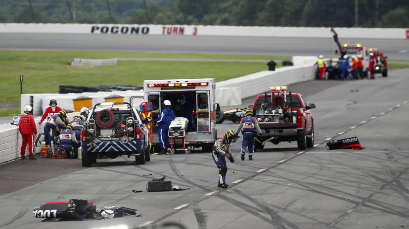 Пилоту IndyCar Уикенсу потребовалась операция на позвоночнике после аварии в Поконо