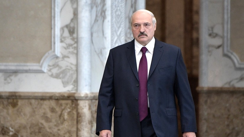 Лукашенко направился с визитом в Россию