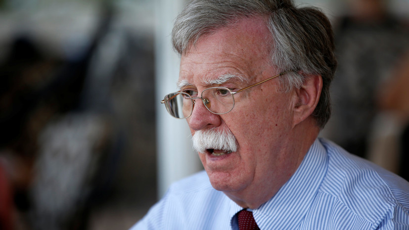 Эксперт прокомментировал слова Болтона о «рычагах давления» на Россию