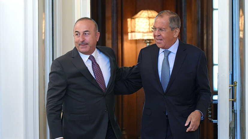 Лавров рассказал о процессе обсуждения с Турцией вопроса о размежевании в сирийском Идлибе