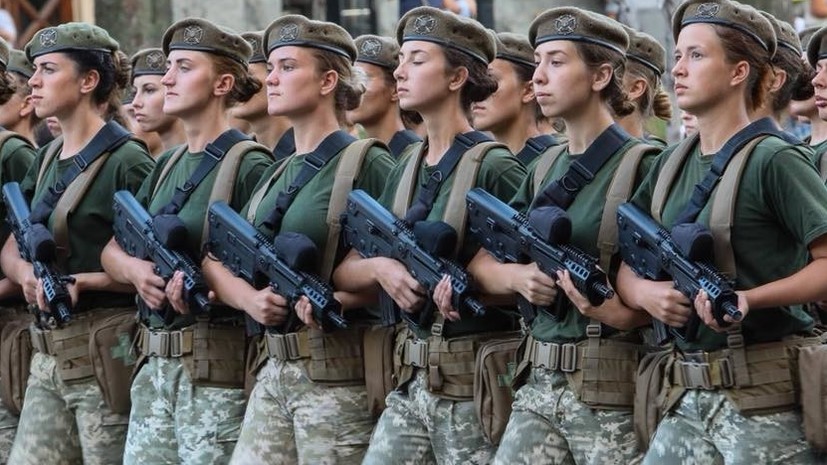 Геращенко заявила, что в ВСУ служат 25 тысяч женщин