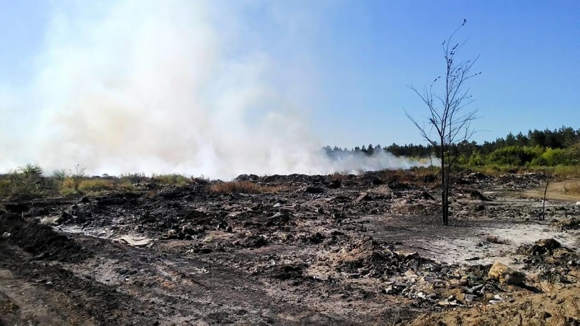 В Харьковской области горит свалка на площади 1,5 гектара