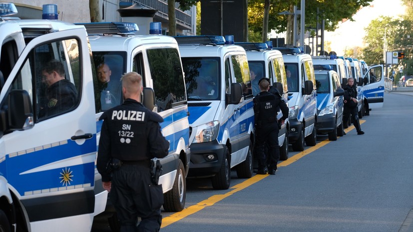 Власти Германии прокомментировали антимигрантские беспорядки в Хемнице
