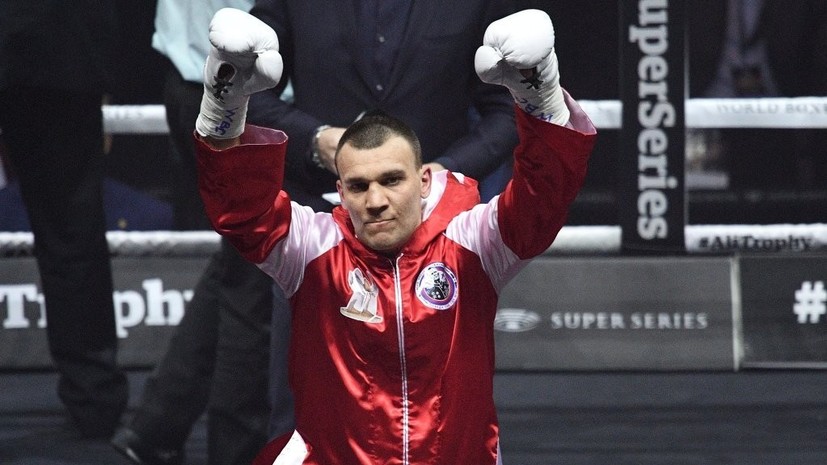 Россиянин Власов встретится с экс-чемпионом мира Гловацки в четвертьфинале второго сезона WBSS