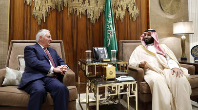 Рекс Тиллерсон во время встречи с наследным принцем Саудовской Аравии Мухаммедом бен Сальманом Аль Саудом © Alex Brandon / POOL