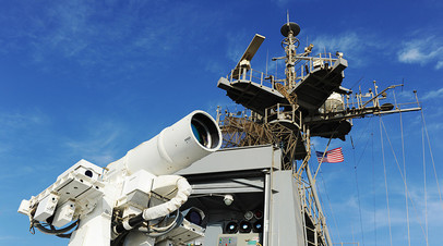 Испытания лазерной пушки для ВМС США в 2012 году