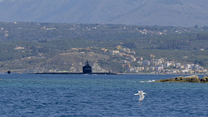 СМИ: Атомная подводная лодка США вошла в порт Гибралтара