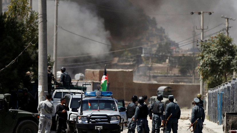 СМИ: В Афганистане при атаке талибов погибли 16 человек