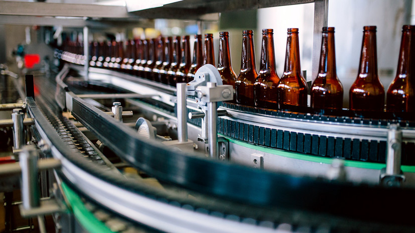 Росалкогольрегулирование намерено обсудить с Минфином введение минимальной цены на пиво 