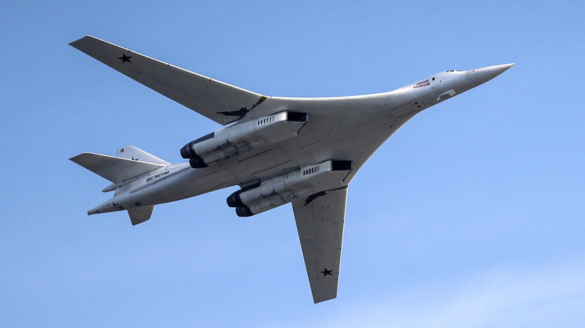 Бомбардировщики Ту-160 выполнили задачи по плану учений ВМФ и ВКС в Средиземном море
