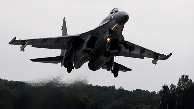 Показательный полёт Су-35С прошёл в преддверии ВЭФ