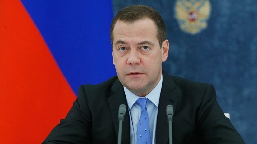 Медведев возглавил комиссию по модернизации экономики России