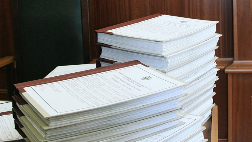 В ХМАО завели дело в отношении подростка, угрожавшего полицейскому пистолетом