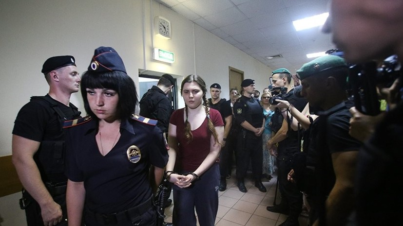 Суд продлил домашний арест фигуранток дела «Нового величия» до 13 декабря