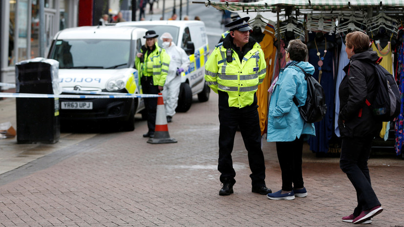 Глава Скотленд-Ярда назвала повышение зарплаты сотрудников полиции на 2% «ударом в нос»