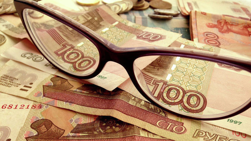 В Минэкономразвития ожидают снижения курса доллара до 63—64 рублей к концу года