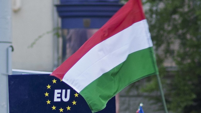 Европарламент принял резолюцию об угрозе нарушения Венгрией основных принципов ЕС
