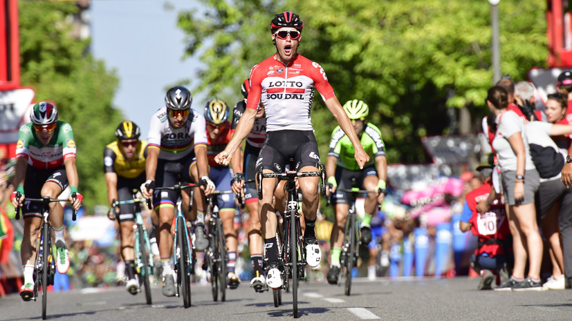 Бельгийский велогонщик Валлайс выиграл 18-й этап «Вуэльты», Закарин — 109-й