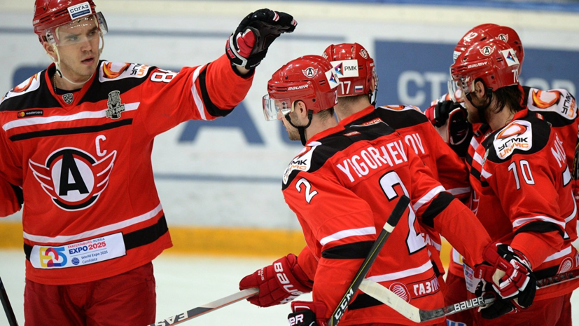 «Автомобилист» продлил победную серию в КХЛ, обыграв «Трактор»