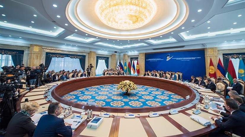 СМИ: В ЕАЭС прорабатывают вопрос о совместном введении экономических мер против третьих стран