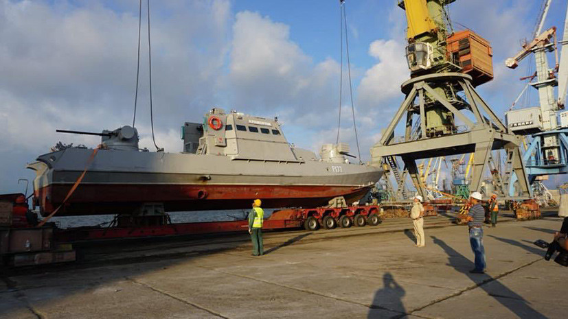 Предвыборная флотилия: Украина заявила о намерении создать военно-морскую базу в Азовской акватории 