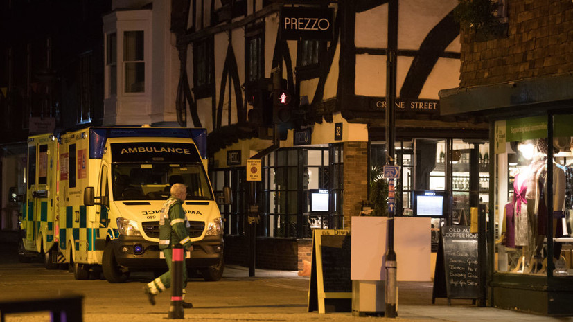«Проявили осторожность»: британская полиция не связывает новый инцидент в Солсбери с отравлением «Новичком»