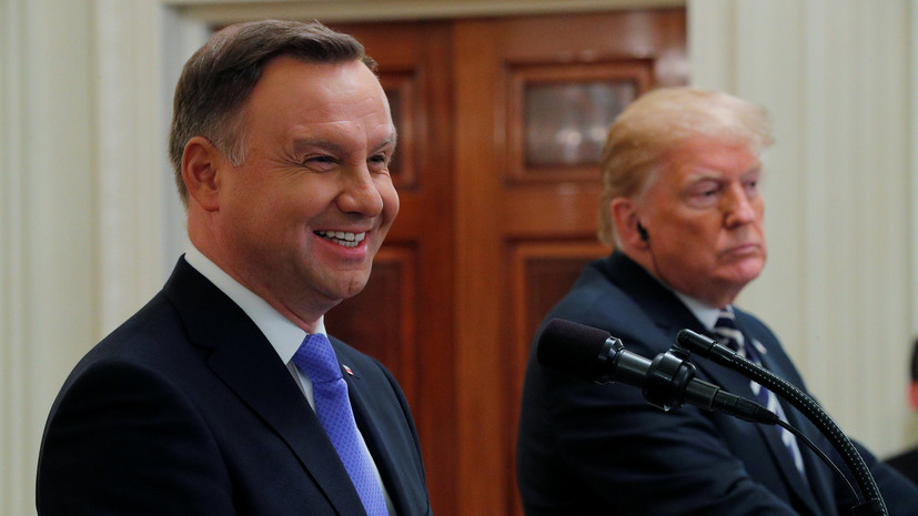 Дуда предложил назвать новую военную базу США в Польше «Форт Трамп»
