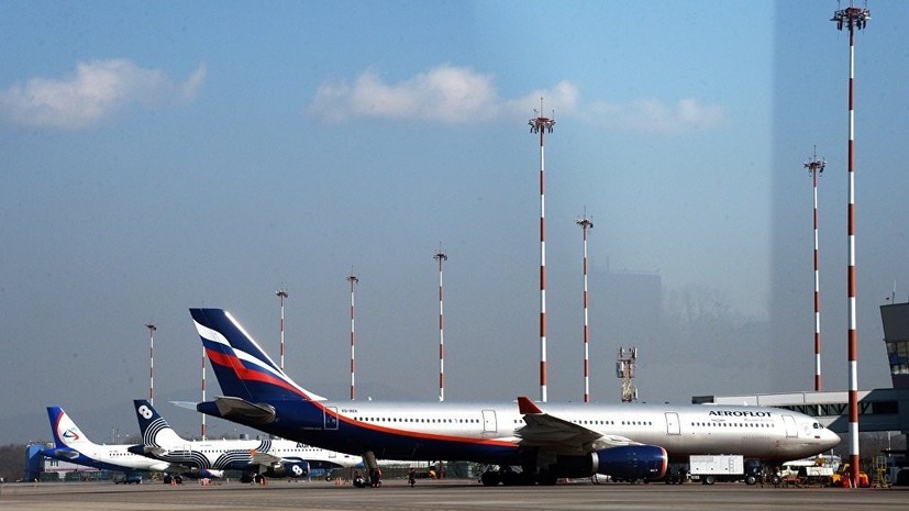 Во Владивостоке задержали мужчину, подозреваемого в дебоше на рейсе из Москвы