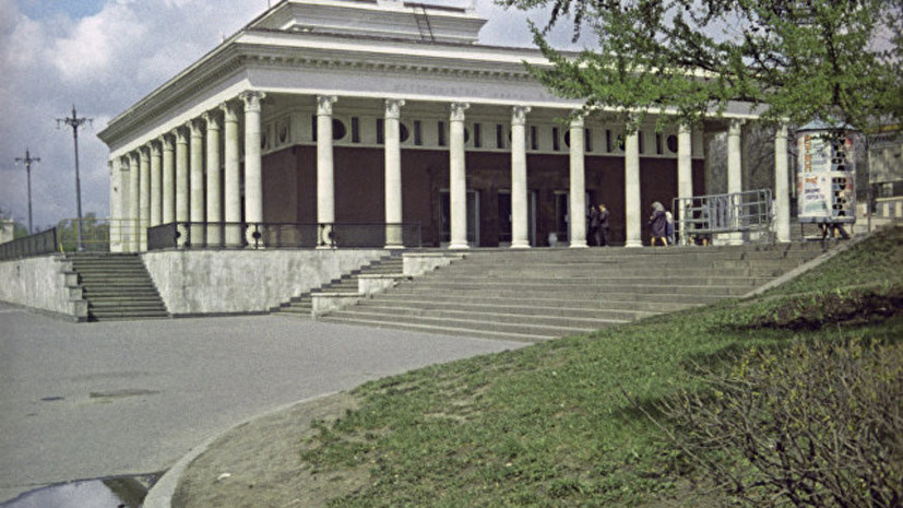 В Москве сохранят мраморный пол, найденный реставраторами на станции метро «Динамо»