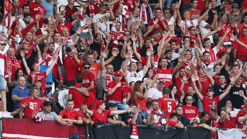 УЕФА не будет открывать дело в отношении «Спартака» из-за допуска фанатов на матч с «Рапидом»