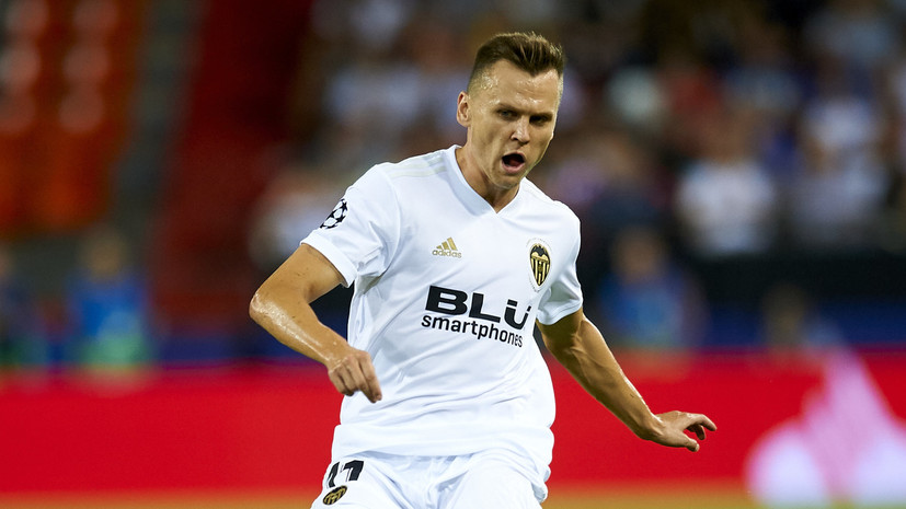 «Валенсия» в меньшинстве сыграла вничью с «Вильярреалом» в матче Примеры