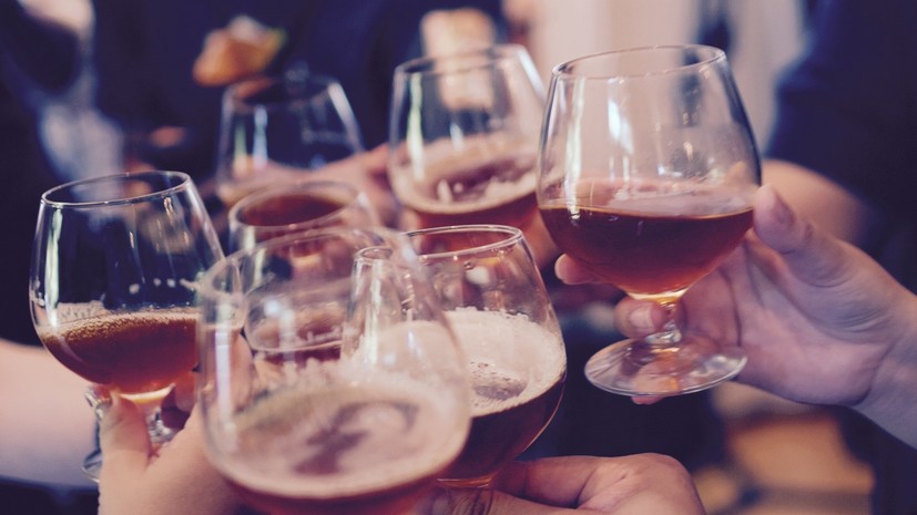 В Госдуме оценили предложение повысить возраст продажи алкоголя