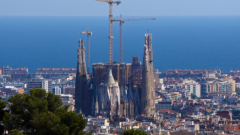 В испанском порту задержали судно из России