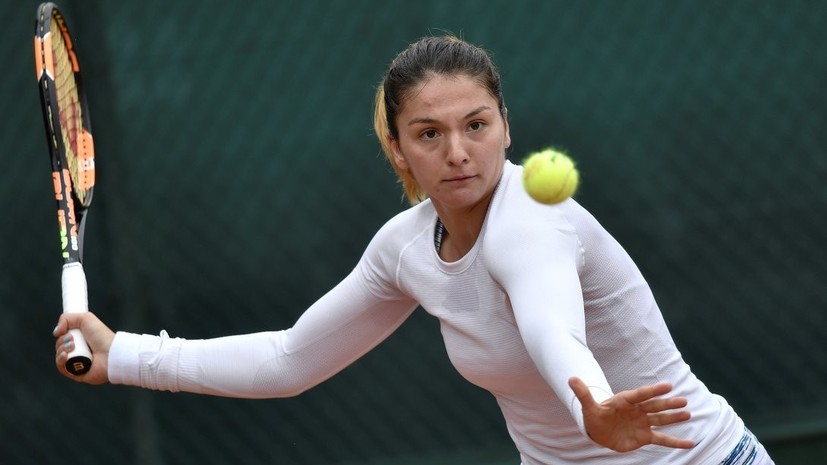 Россиянки Гаспарян и Потапова стали полуфиналистками теннисного турнира в Ташкенте в парном разряде