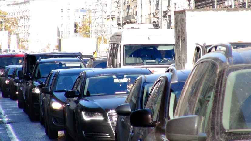 В Федерации автовладельцев оценили новые правила регистрации автомобилей