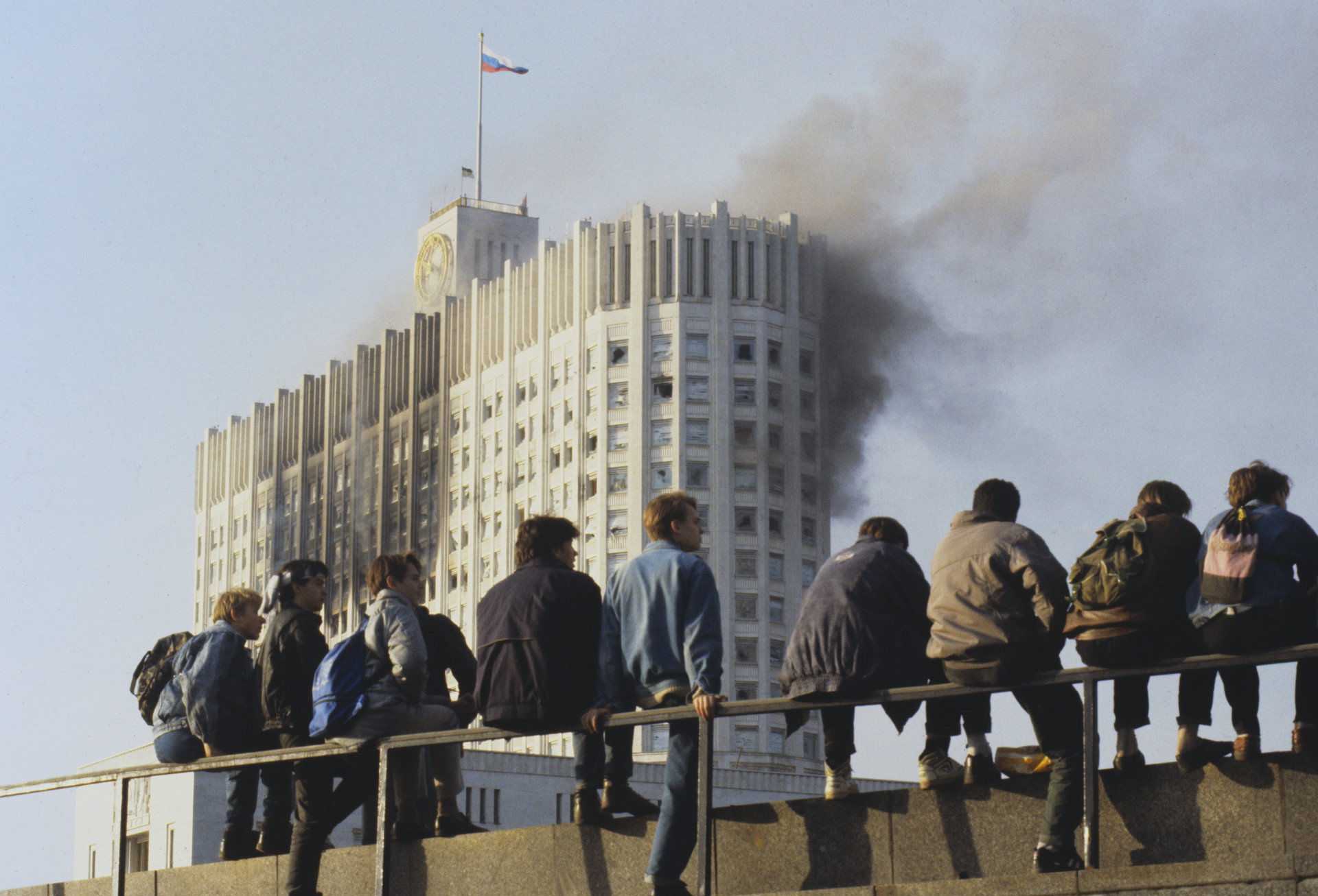 Танки на улицах Москвы: 25 лет трагическим событиям конституционного  кризиса в России — РТ на русском