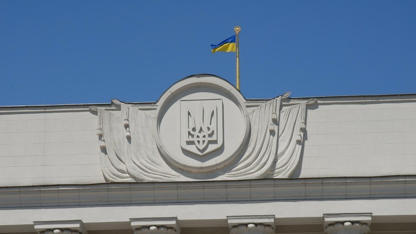 Рада продлила действие закона о статусе Донбасса до конца 2019 года
