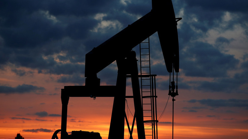 Новак допустил повышение цен на нефть до $100