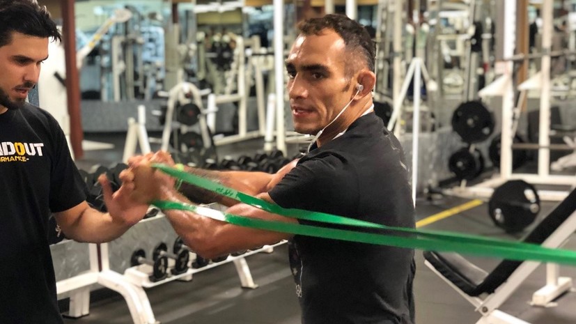 Американец Фергюсон будет запасным бойцом в поединке Нурмагомедов — Макгрегор