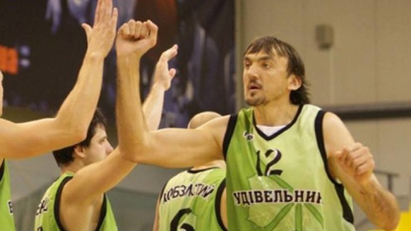 На 45-м году жизни скончался украинский баскетболист Хижняк
