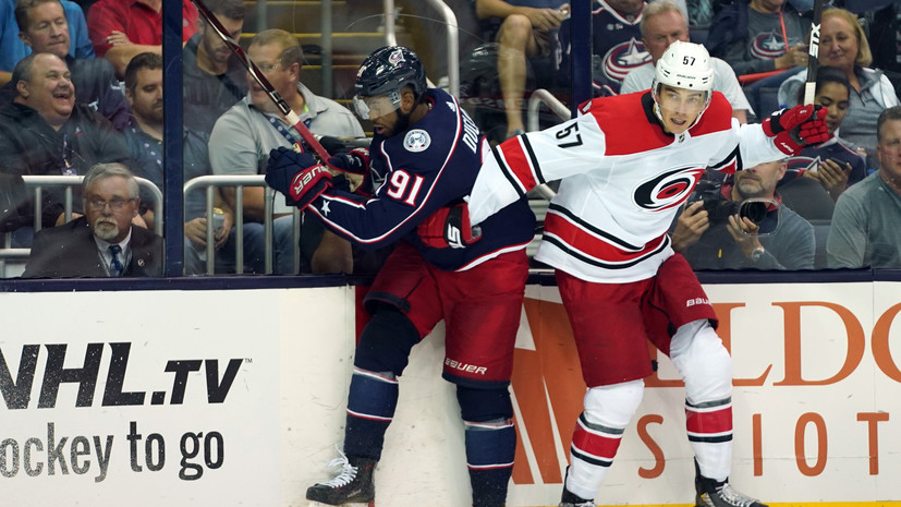 Результативная передача Свечникова помогла «Каролине» обыграть «Коламбус» в матче НХЛ