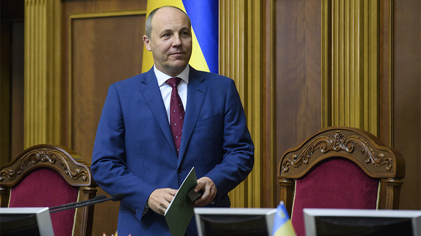 Парубий прокомментировал возможное введение санкций против украинских телеканалов