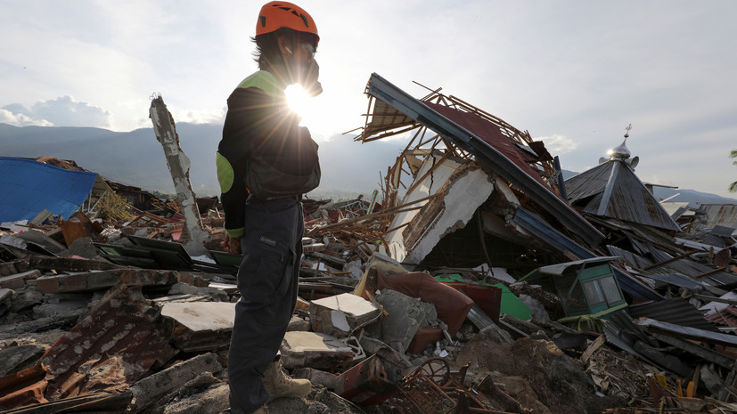 Число погибших при землетрясении в Индонезии возросло до 1944
