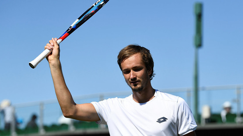 Камельзон назвал российского теннисиста Медведева героем