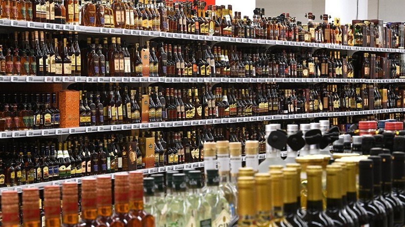 В Калининградской области обсудили идею повышения возраста продажи алкоголя