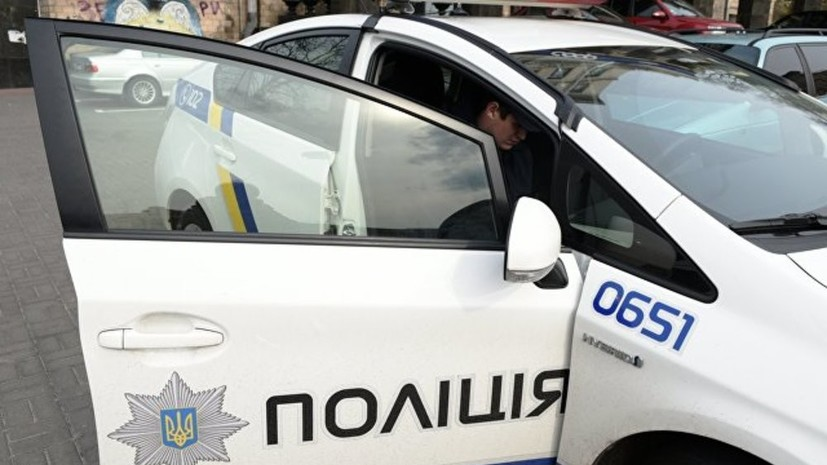 Столкновения полиции и националистов произошли у здания МВД Украины