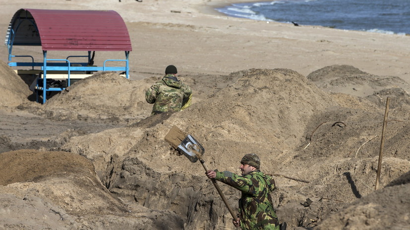 Украинские военные провели учения по обороне побережья Азовского моря